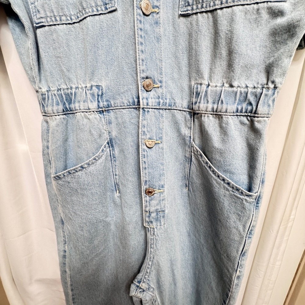 We The Free Free People Denim Short Sleeve Jumpsuit Light Wash Blue Medium - Picture 5 of 11